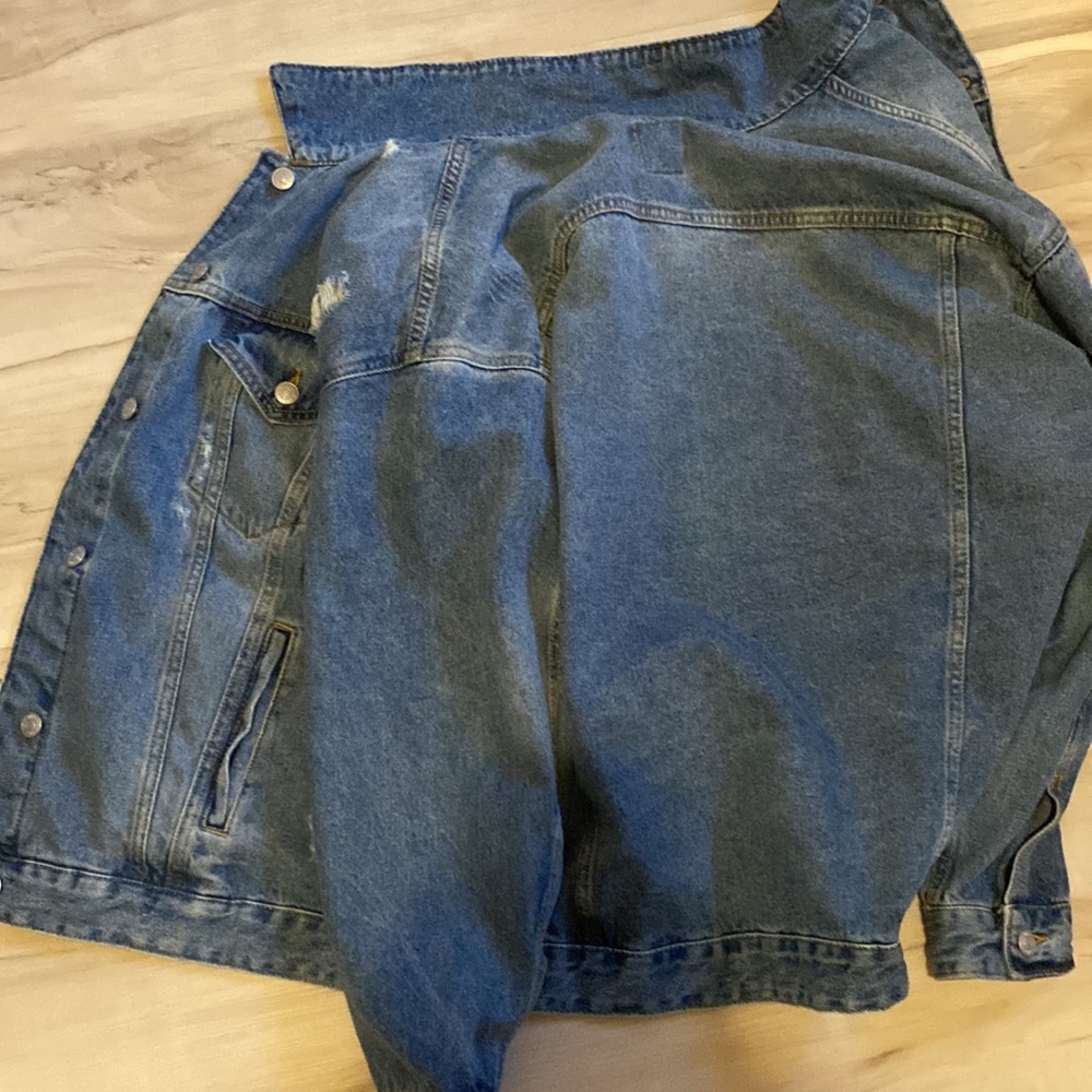 Jean jacket - Picture 3 of 3